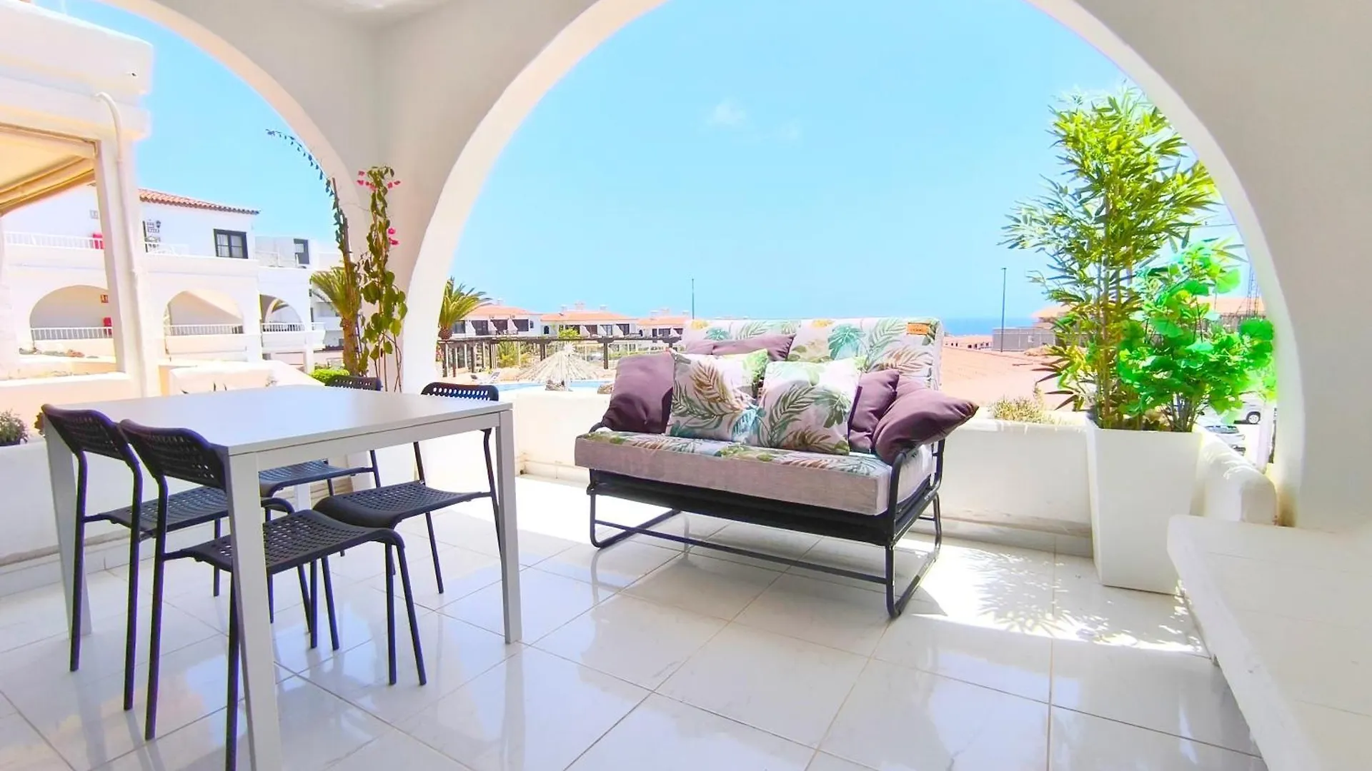 Apartamento Aitana - 3 Pools, Fibre Net, Ocean View San Miguel de Abona